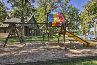 Alluring Nisswa Cabin on Gull Lake w/ Fireplace! - Wifi