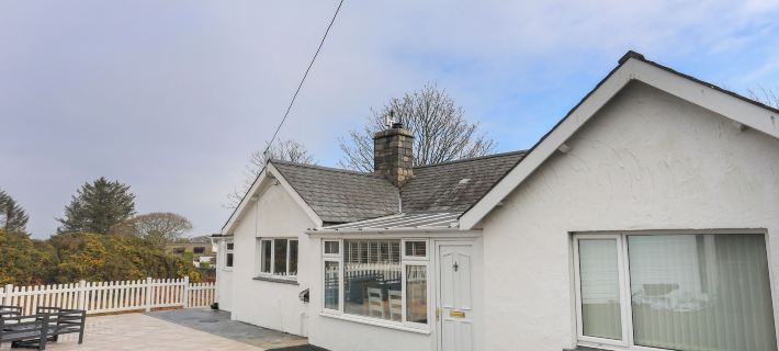 Rhedyn Hotels in Pwllheli