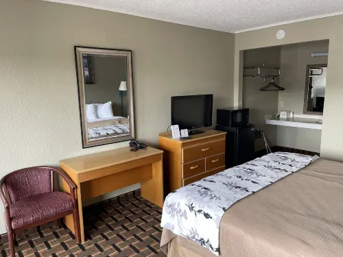 I-26 Inn Hotels in Central