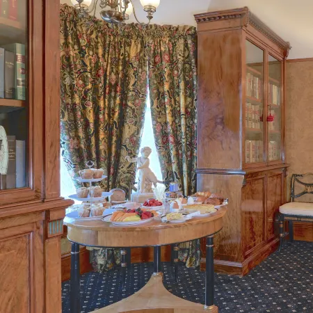 The Charles Pacific Grove, an Artfully Designed Inclusive Inn