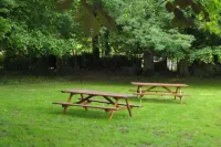 Château de Behen Hotels in Cahon