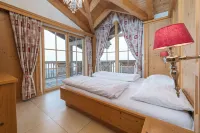Avenida Panorama Chalet by Alpin Rentals Hotels in Piesendorf