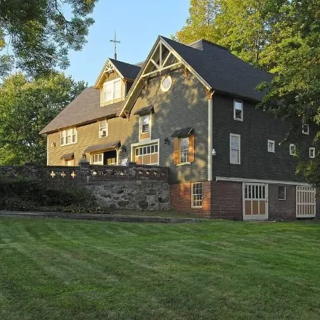 Black Swan Inn