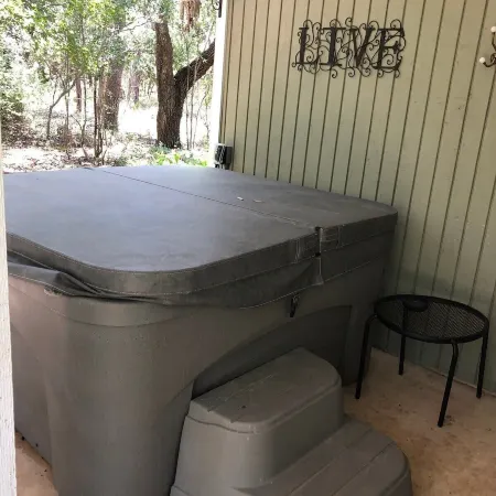 Mystic Hill Suites