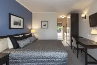 Ararat Motor Inn - parking