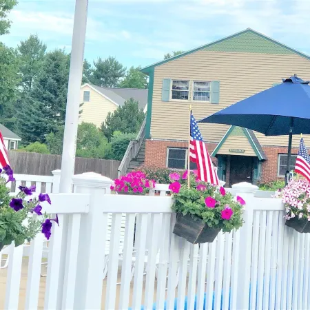 Seacoast Motel