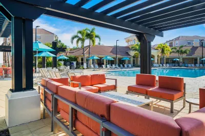 Condo w/ Prime View of Lake, Pool & Fireworks!