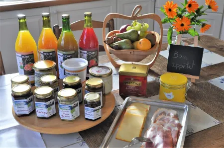 B&B le Verger du Pierroy Отели в г. Сен-Леже