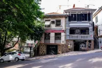 Piano B&B + Coworking Hotels near Casa de Cultura Mario Quintana