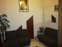 Hotel Plaza Bolognesi 344