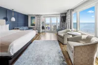 Pelham House Resort Hotels in Dennis Port