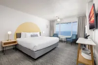 Surfland Hotel فنادق في لينكولن سيتي