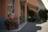 Hôtel Ladagnous Hotel di Loubajac