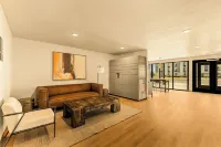 LivAway Suites Seattle-Renton