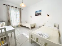 Dina Naxos Studios