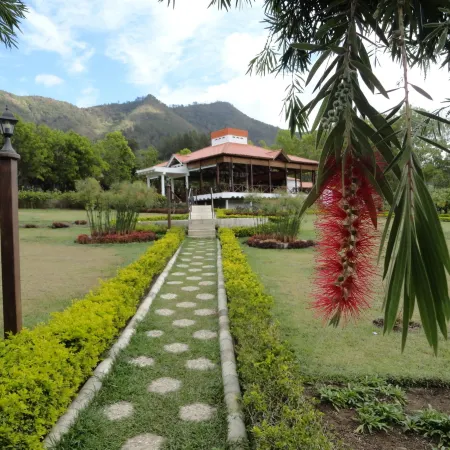 Altocerro Villas Hotel & Camping