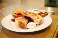 Lady MacDonald Country Inn - breakfast