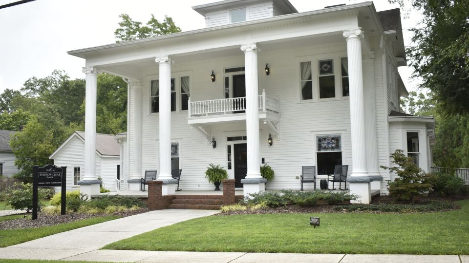 Sparrow Grove Manor