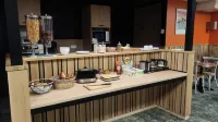 Fasthotel Laval - พร้อมอาหารเช้า