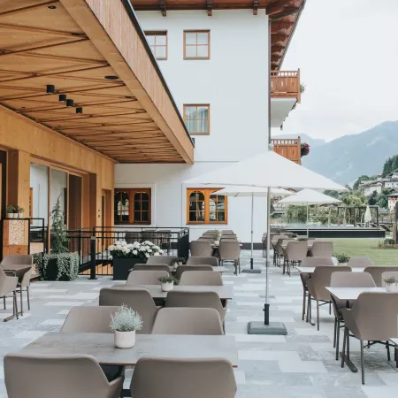 Hotel Tauernhof Отели в г. Санкт-Иоганн-им-Понгау