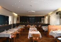 Logis Hôtel les Pages Hotel a Luneville