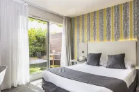 Le Carré d'Alethius Logis Hôtel Restaurant Hotel a Upie