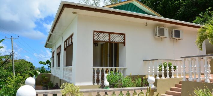 Villa Anse la Blague Hotels in Praslin Island