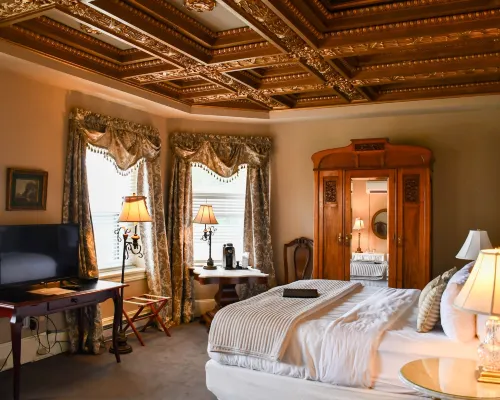 The Sayre Mansion Hotels in Betlehem
