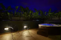 14 Urban Hotel - Mountain view