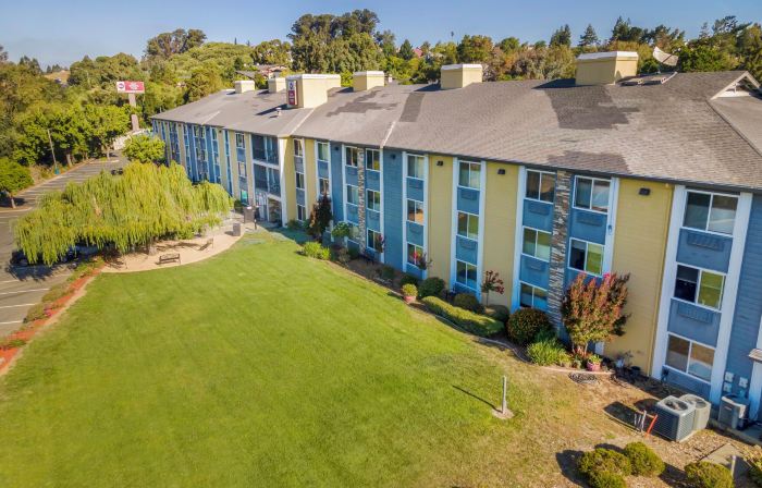Best Western Plus Heritage Inn