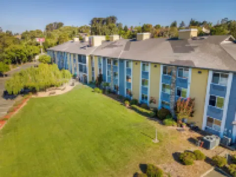 赫利泰治貝斯特韋斯特優質飯店 索拉諾縣住宿飯店