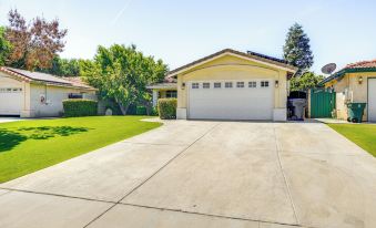Private Pool & Patio: Pet-Friendly Bakersfield Gem