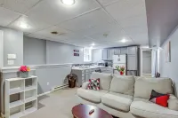 Shawnee Vacation Rental ~ 11 Mi to Kansas City!