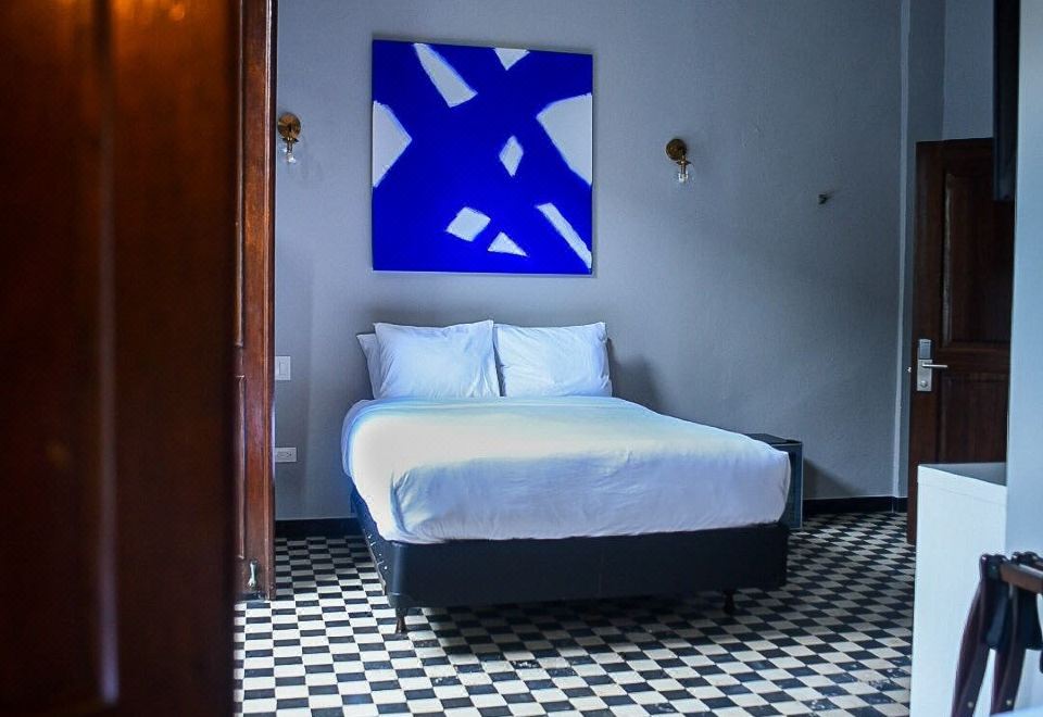 [El Colonial Open Bar Adults Only의 고급스러운 내부 이미지]