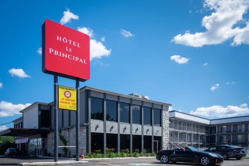 Hôtel le Principal Hotels in Granby