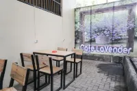 RedDoorz Syariah Near Exit Tol Malang Hotels in Jabung