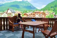 Laurino Hotels in Moena