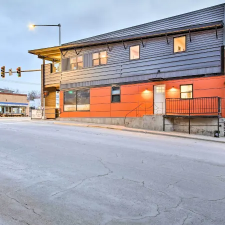 Updated Helena Condo - Walk to Downtown Spots
