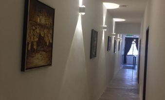 COMFORTABLE STAY GUEST HOUSE