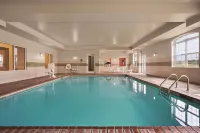 Country Inn & Suites by Radisson, Bowling Green, KY - Pools
