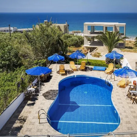 Helios Studios & Apartments