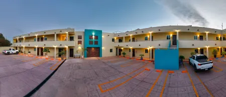 Cuatro Misiones Hotel Отели в г. Комонду