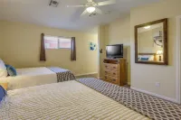 Mesquite Condo w/ Community Pool & Hot Tub! - balcony