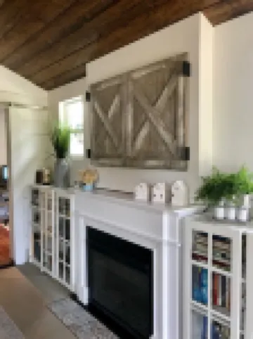 Three minute walk to Downtown Gilbert from the Not So Tiny Cottage!