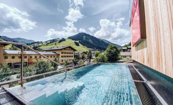 Thomsn Central Hotel & Appartements