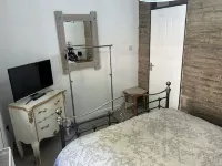 Heather Bank Cottage, Halifax. Yorkshire. <br>HX2 7DD Hotels in Halifax