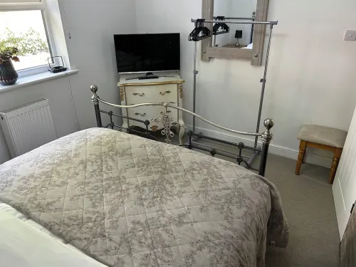 Heather Bank Cottage, Halifax. Yorkshire. <br>HX2 7DD