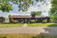 Family-Friendly Ottertail Home on Rush Lake! - Parking