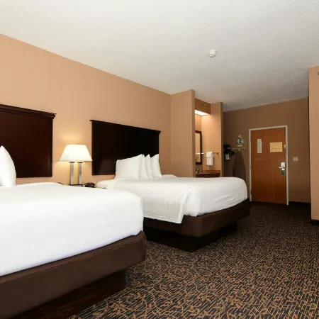 Cobblestone Inn & Suites - Denison | Majestic Hills