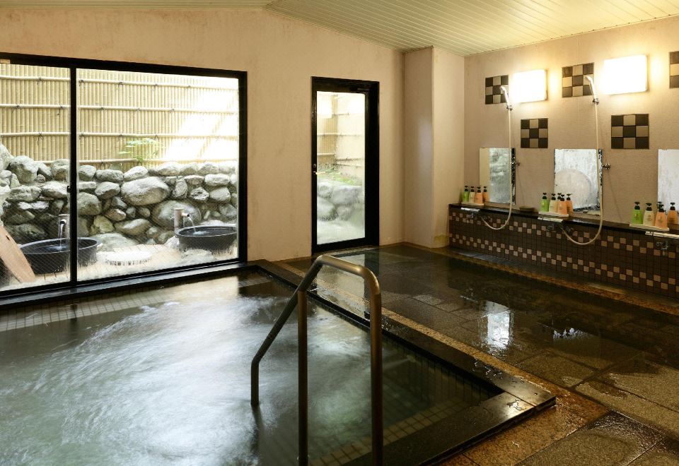 Hotel Heidi Over view